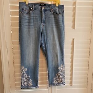 Nine West Light Blue Cropped Jeans with White Embroidery